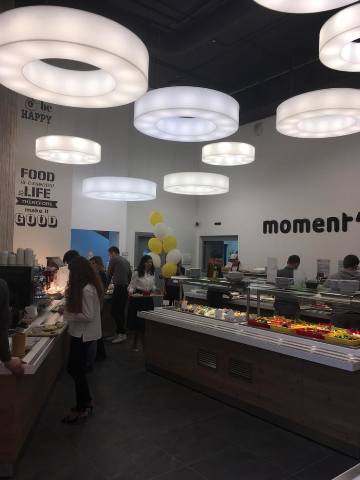 Ресторан в фойе бизнес центра