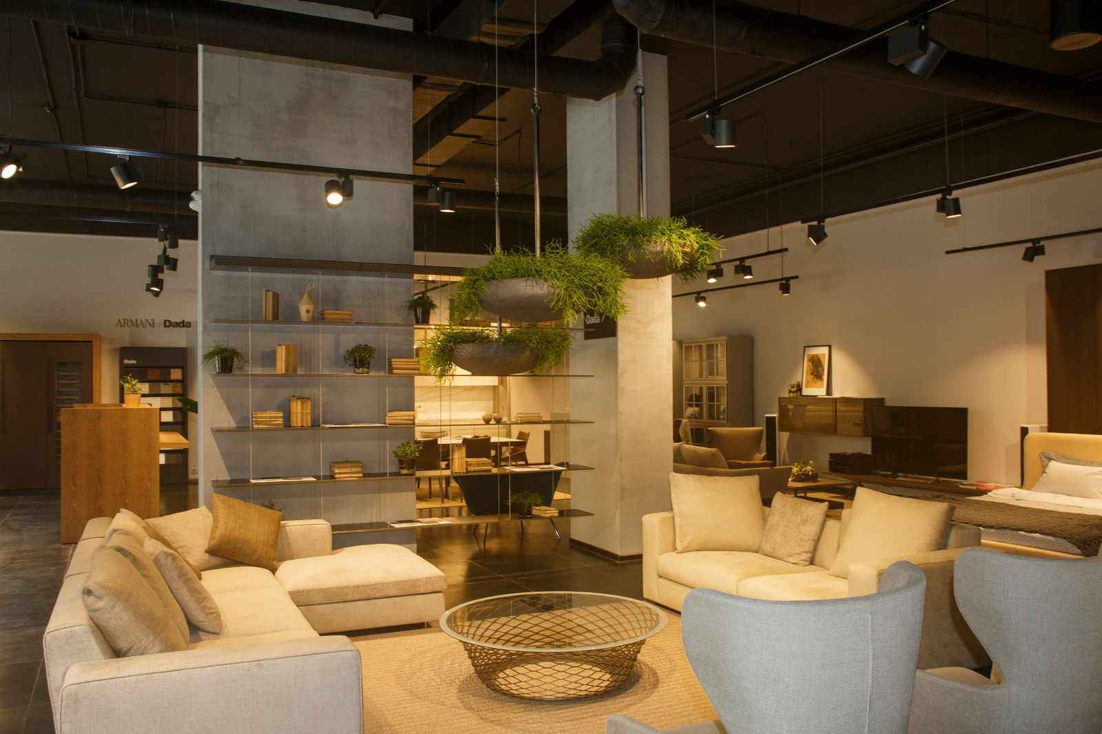 Вазоны и кашпо