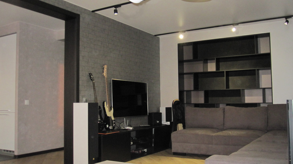 2-х комнатная квартира для молодого человека