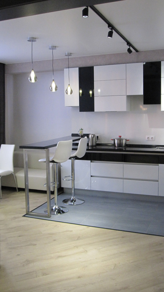 2-х комнатная квартира для молодого человека