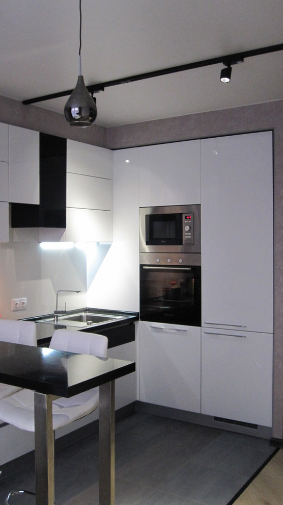 2-х комнатная квартира для молодого человека