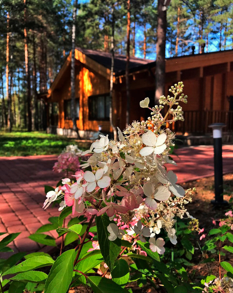 дом на склоне