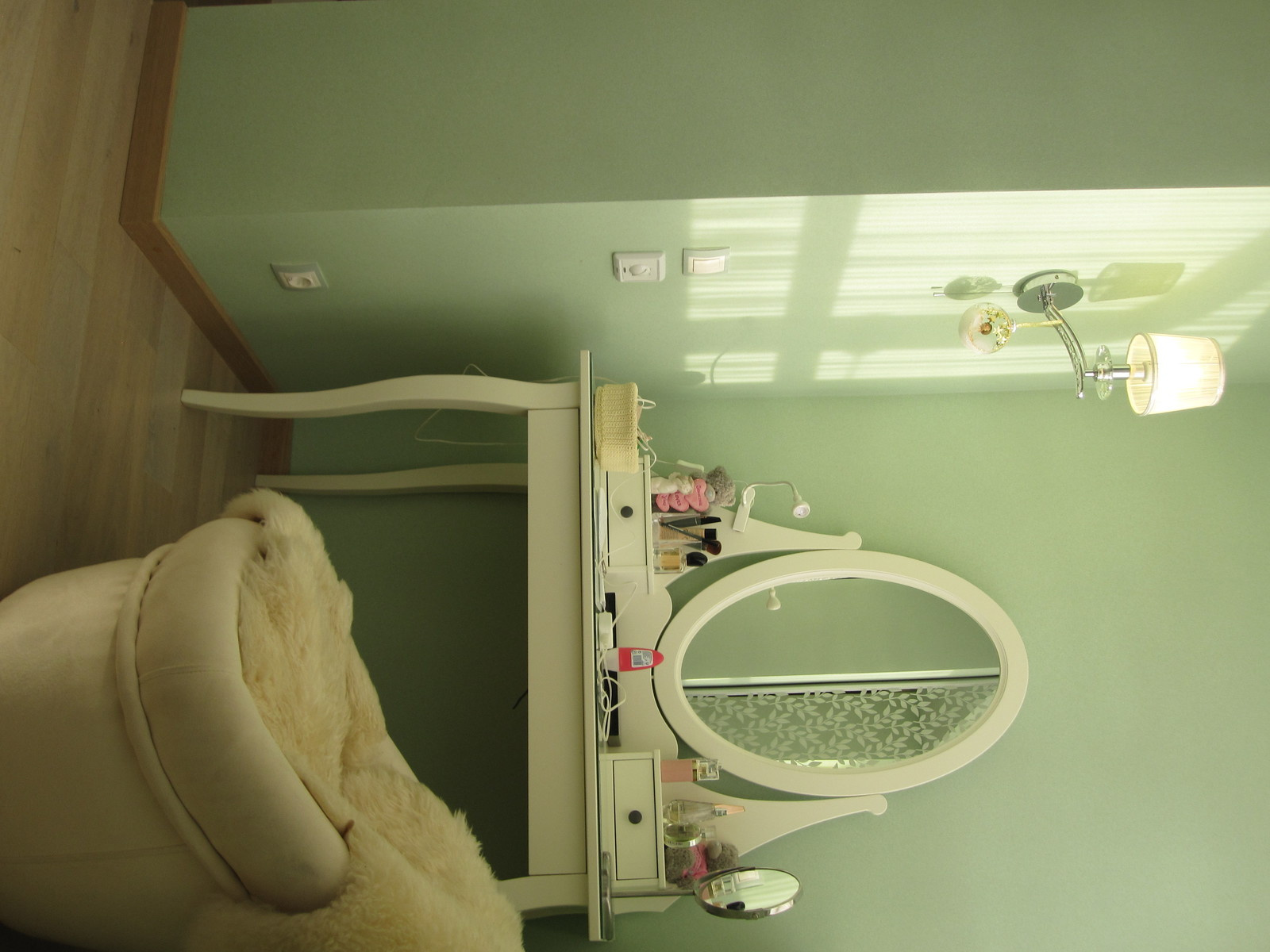 3-х комнатная квартира для девушки