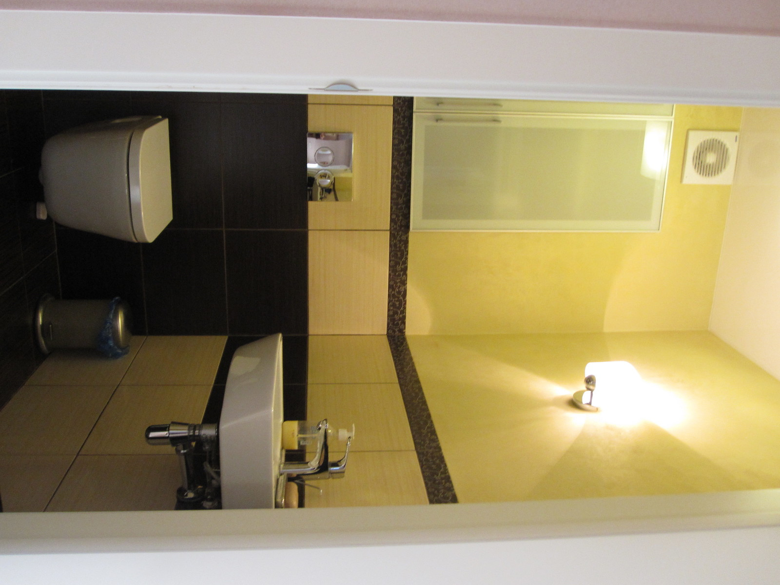 3-х комнатная квартира для девушки