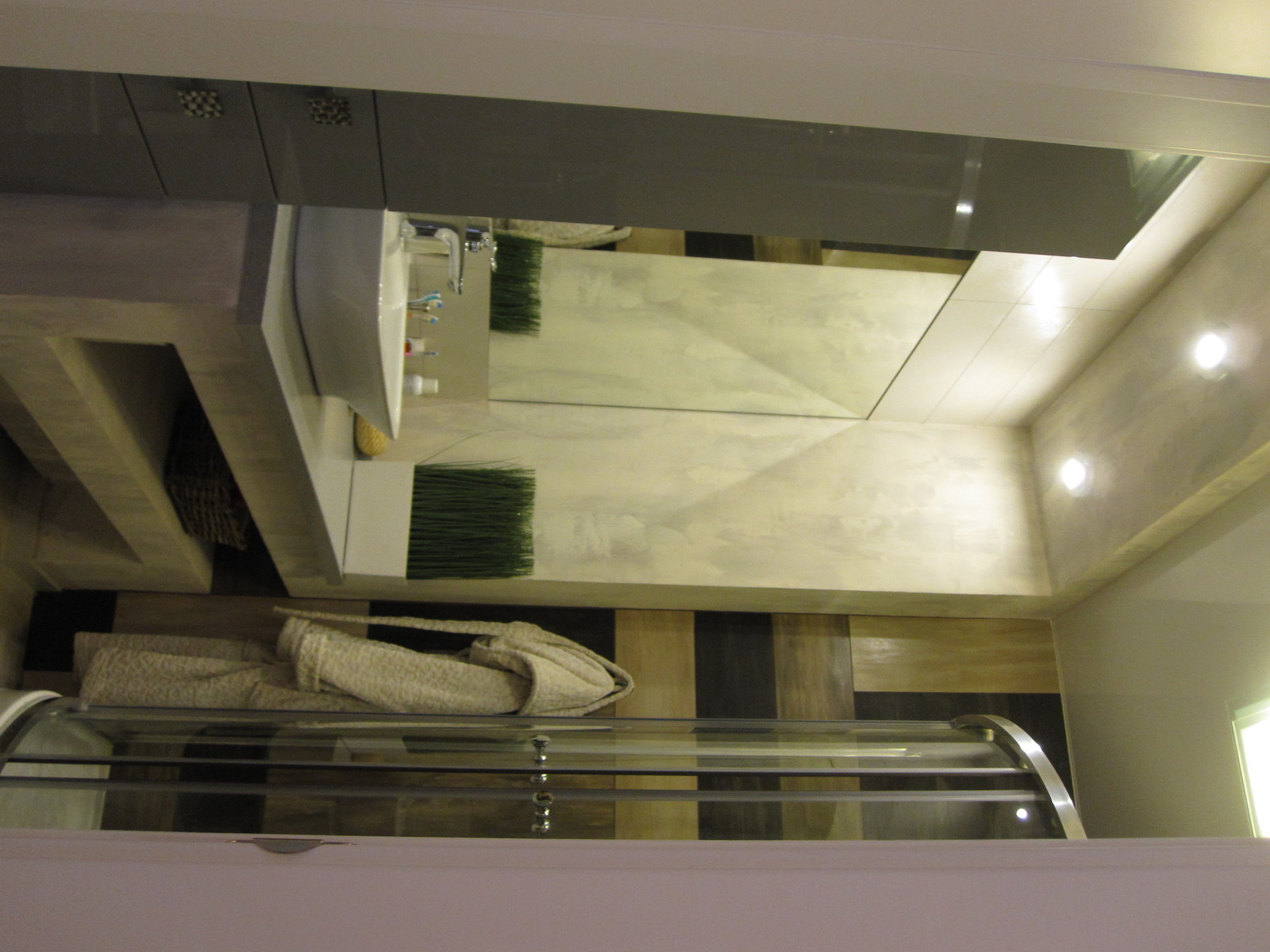 3-х комнатная квартира для девушки