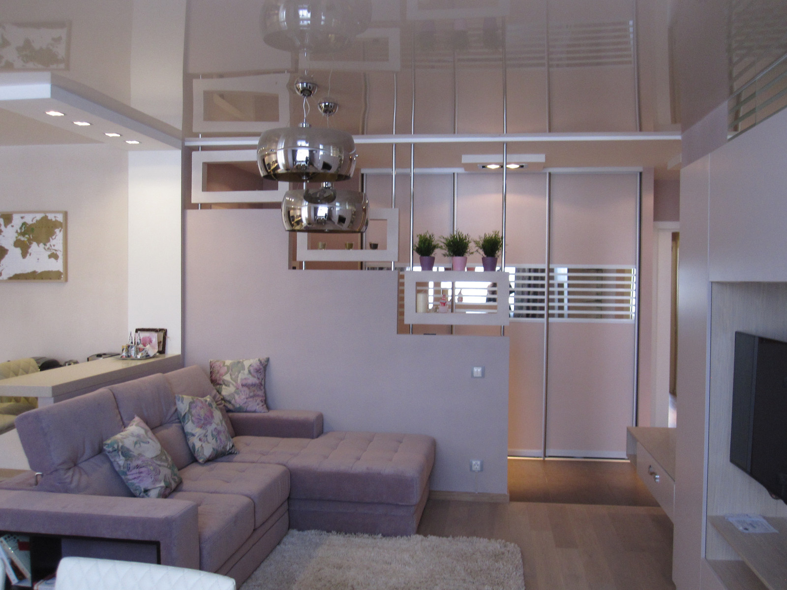 3-х комнатная квартира для девушки