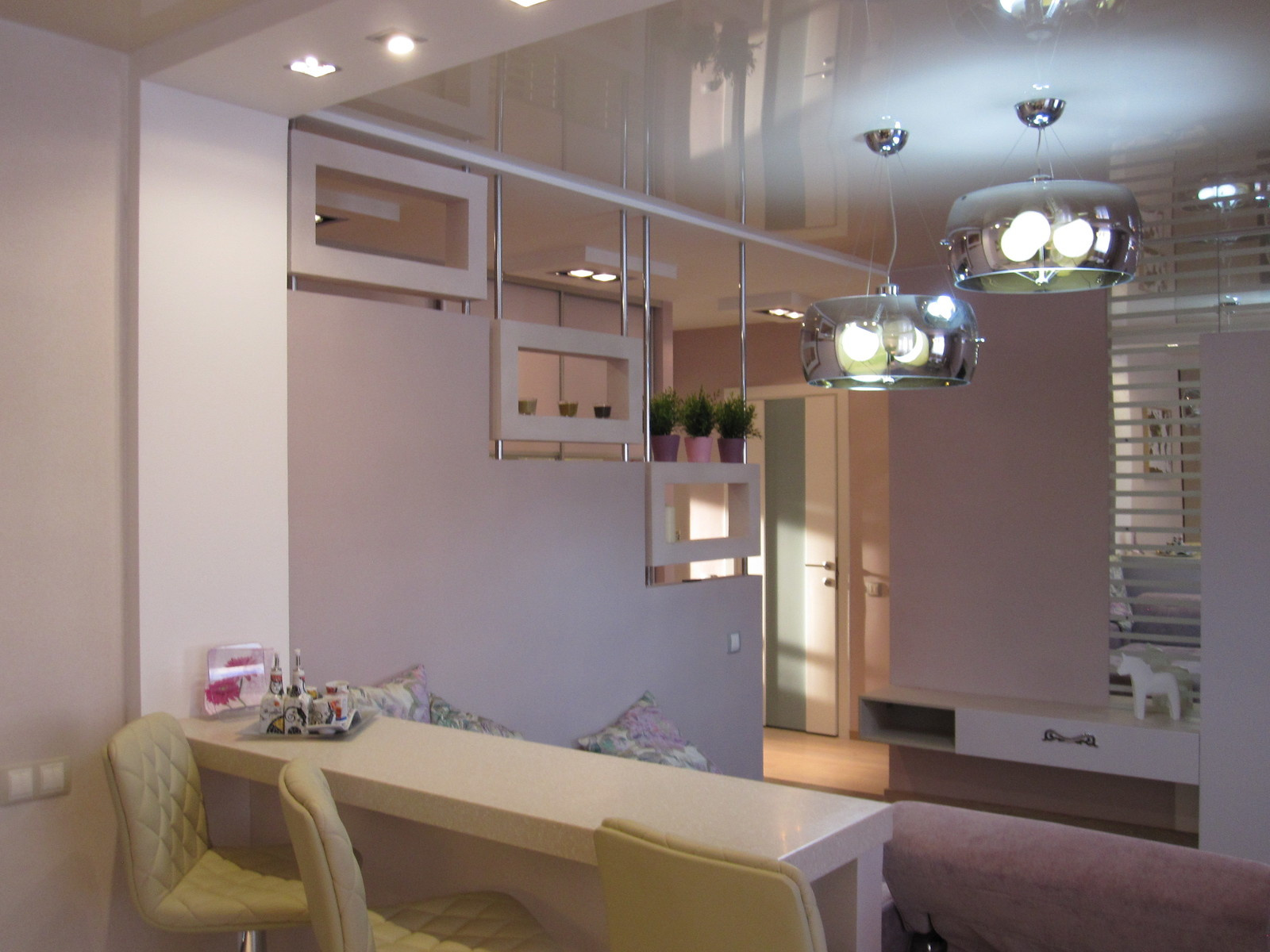 3-х комнатная квартира для девушки