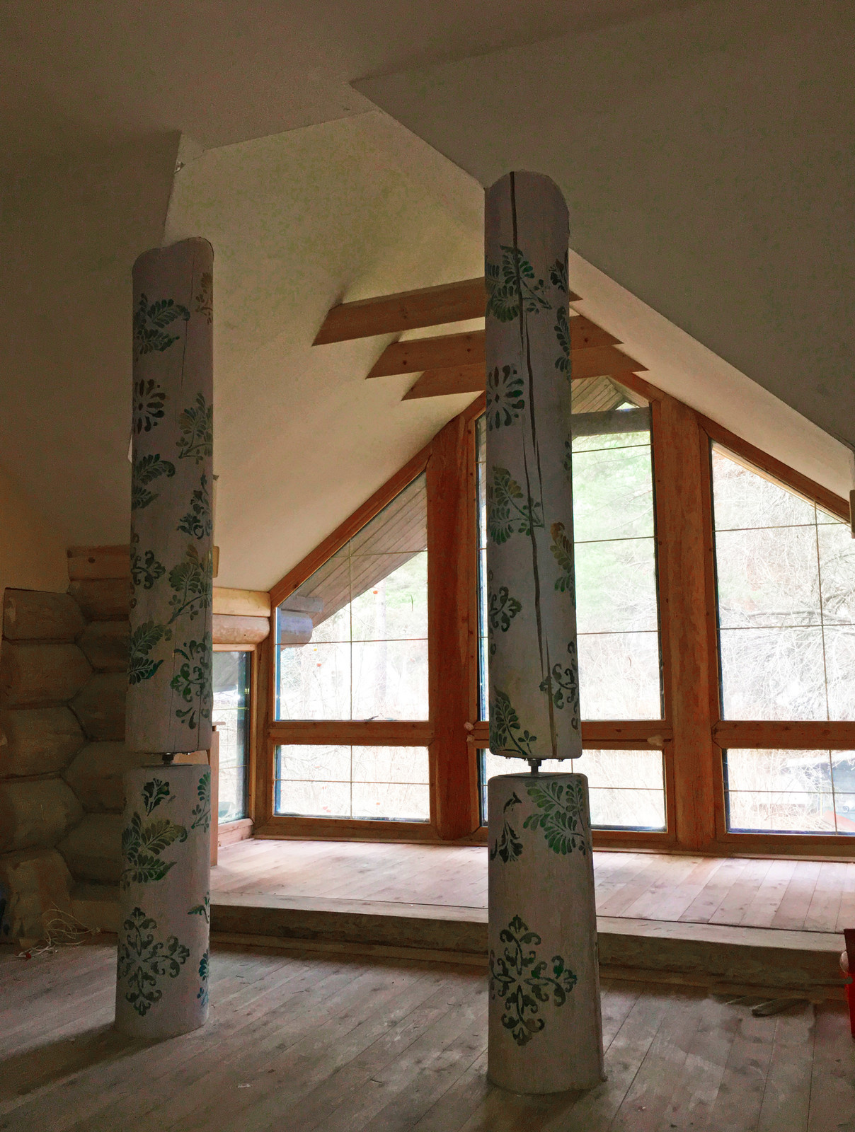 Бревенчатый дом из лиственницы