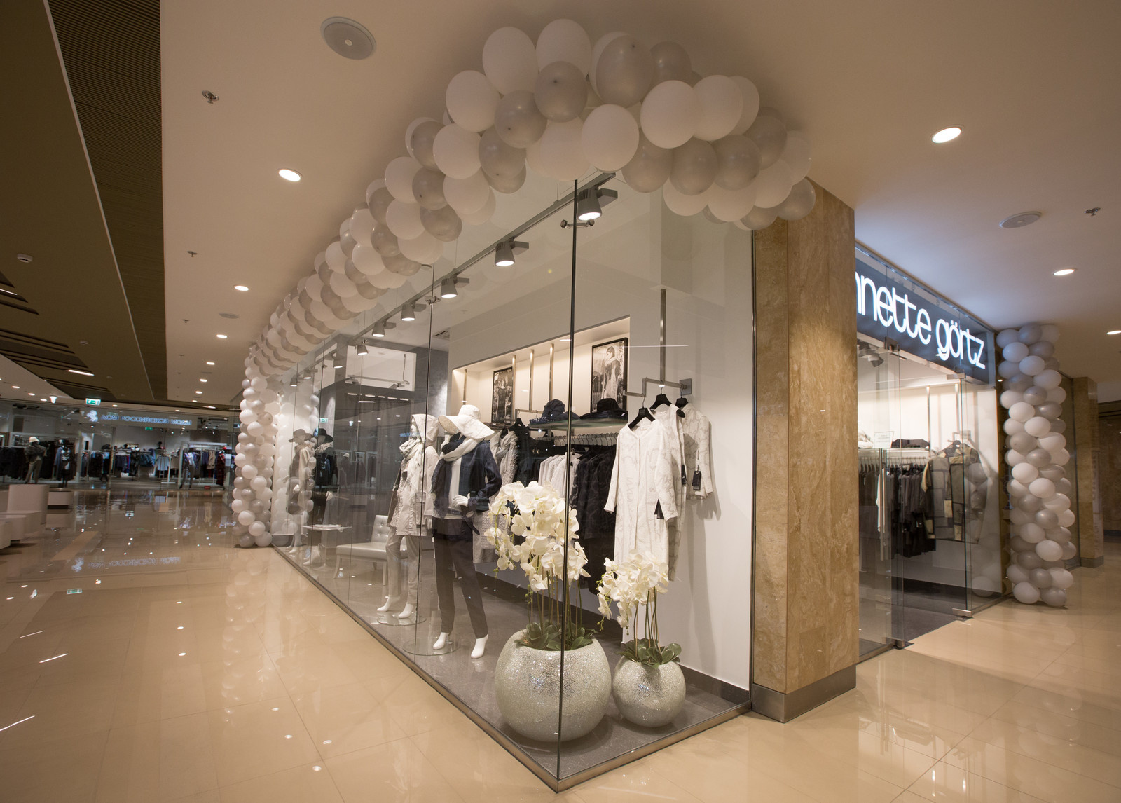 Магазины в современном стиле