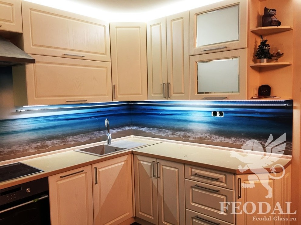 Стеклянные фартуки, скинали