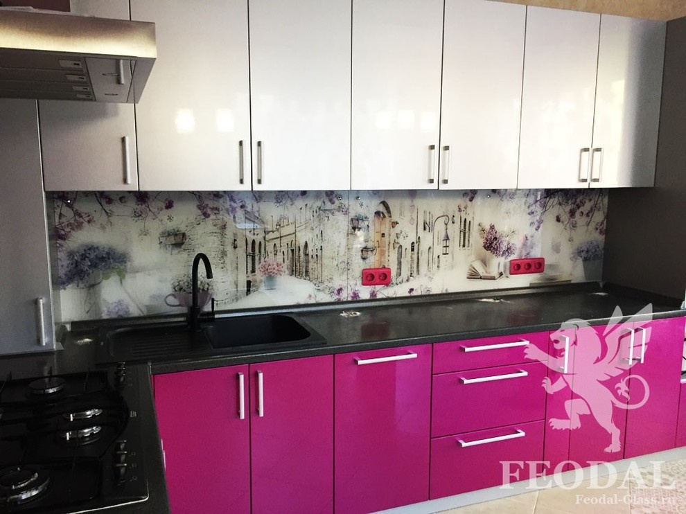 Стеклянные фартуки, скинали