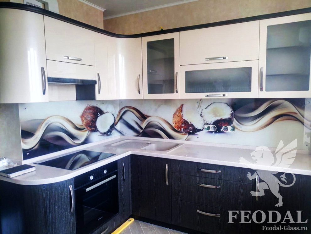 Стеклянные фартуки, скинали