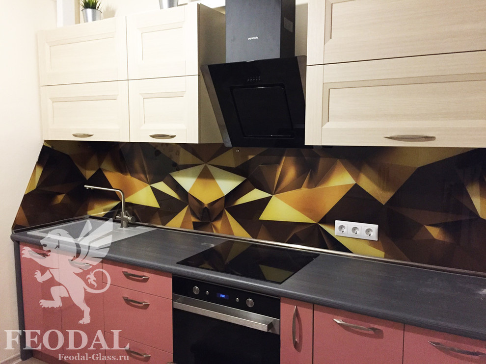 Стеклянные фартуки, скинали