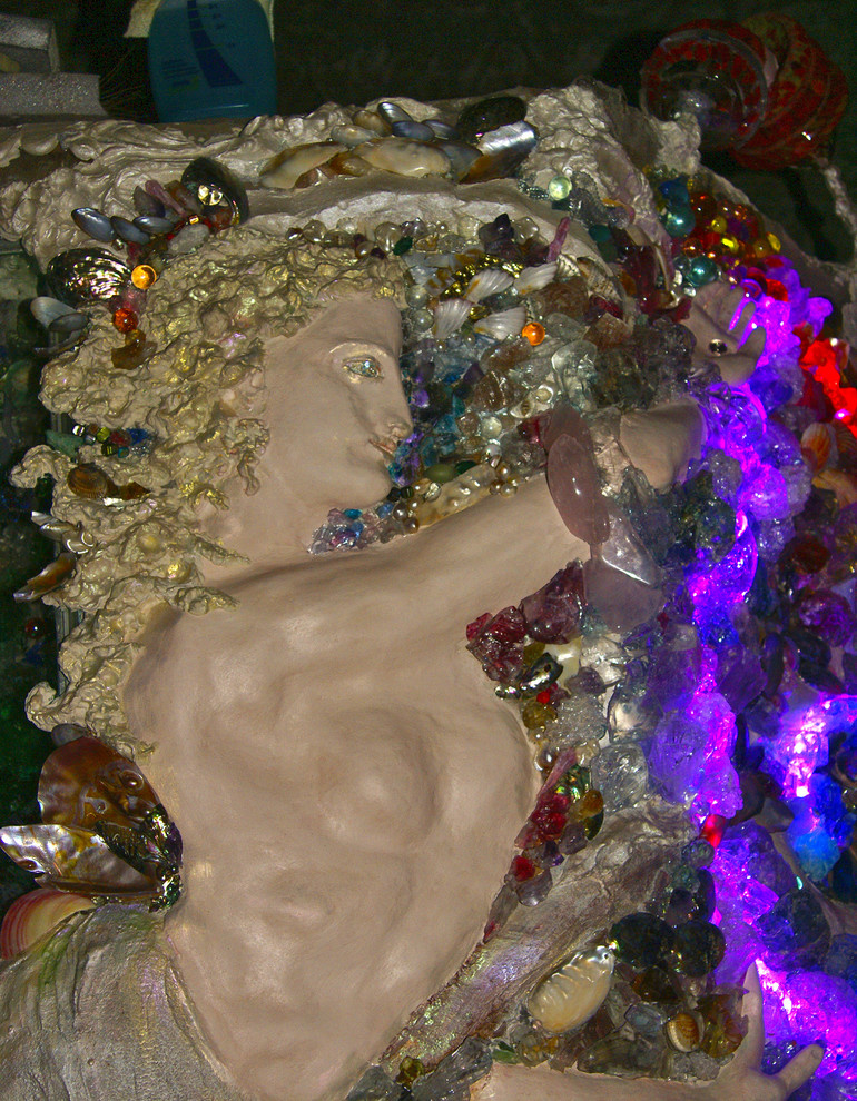 Скульптурно-мозаичный фриз"Нереида".