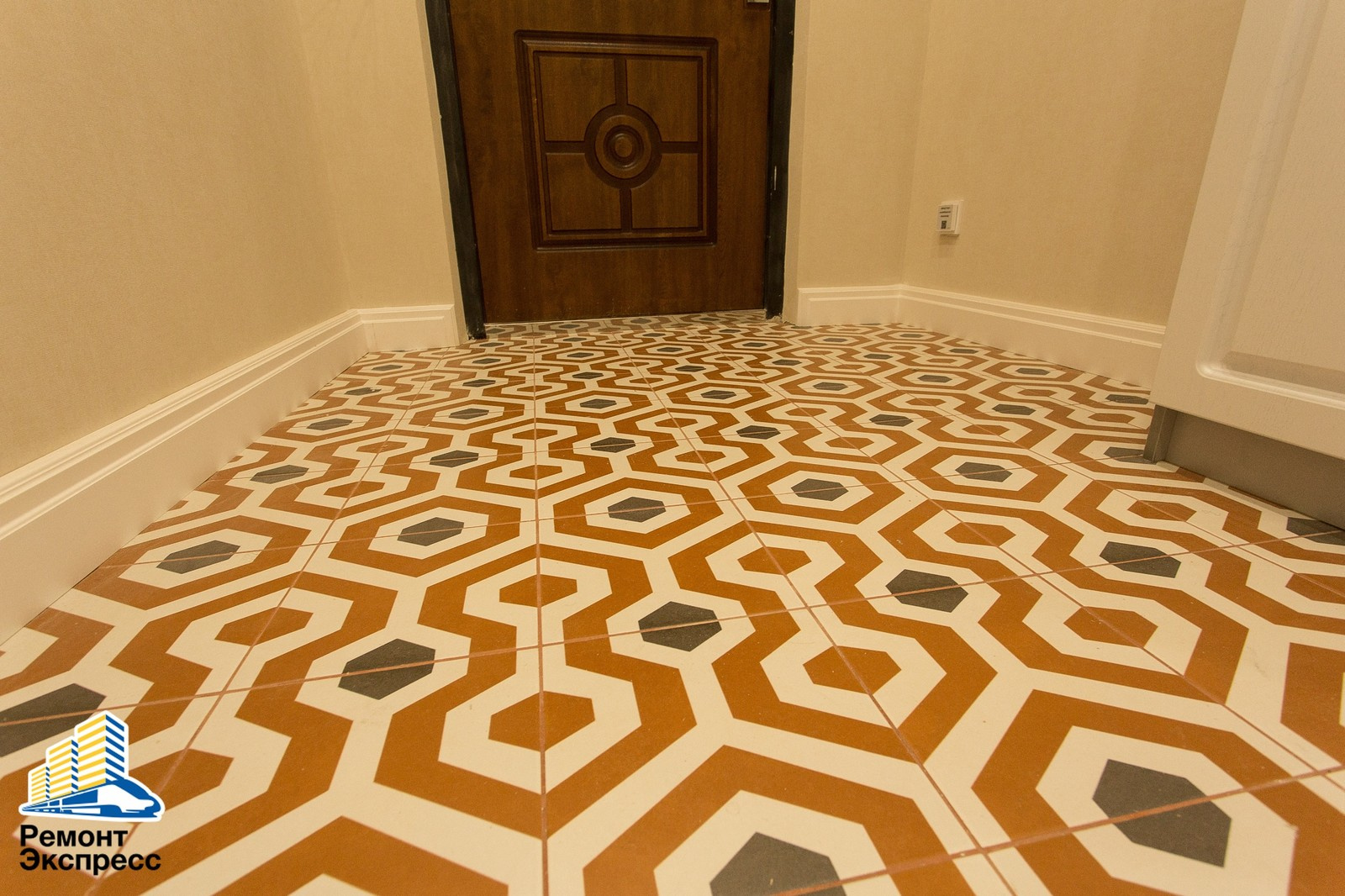 Обложка проекта: Четырехкомнатная квартира в новостройке