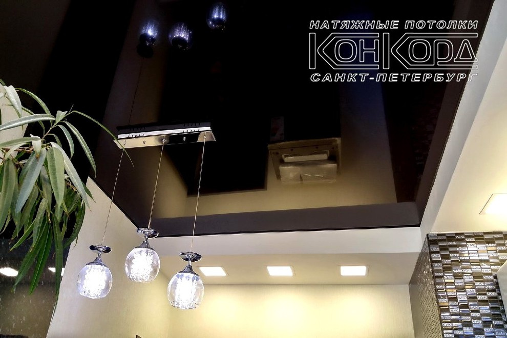 Цветные потолки