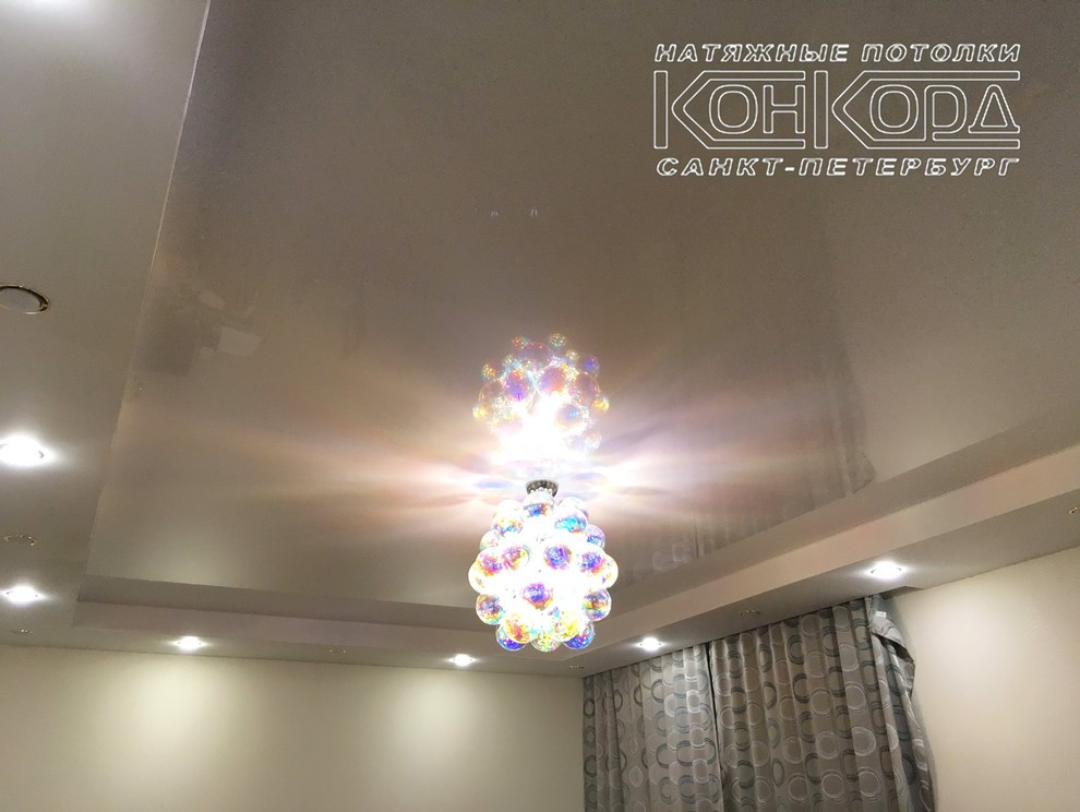 Глянцевые потолки