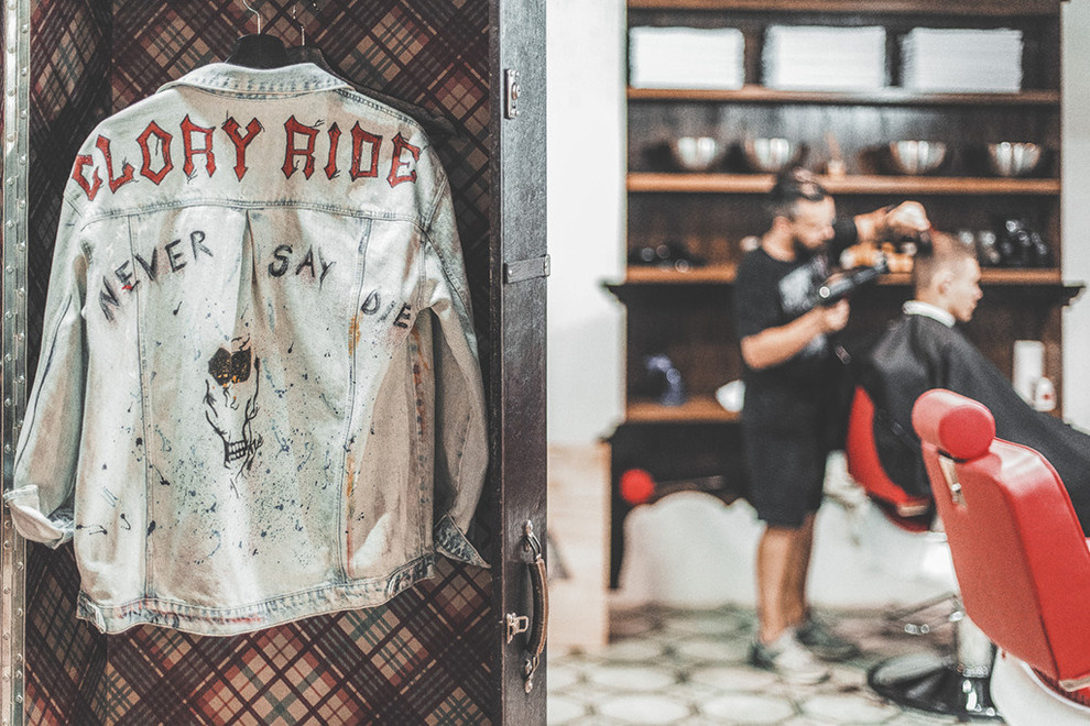 Дизайн барбершопа «Blackbeаrd»