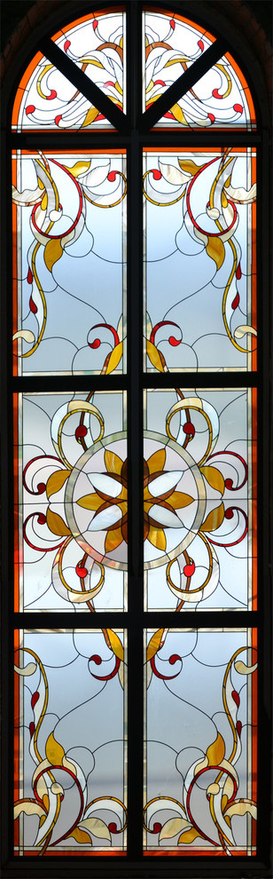 Витражи на лестницах