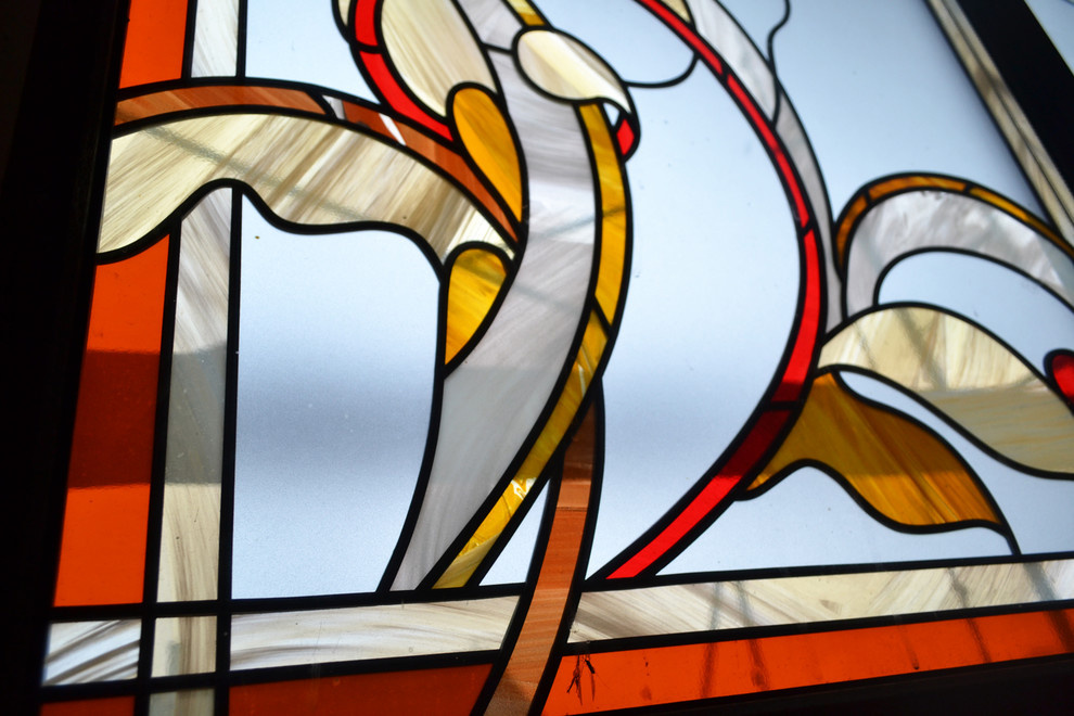 Витражи на лестницах