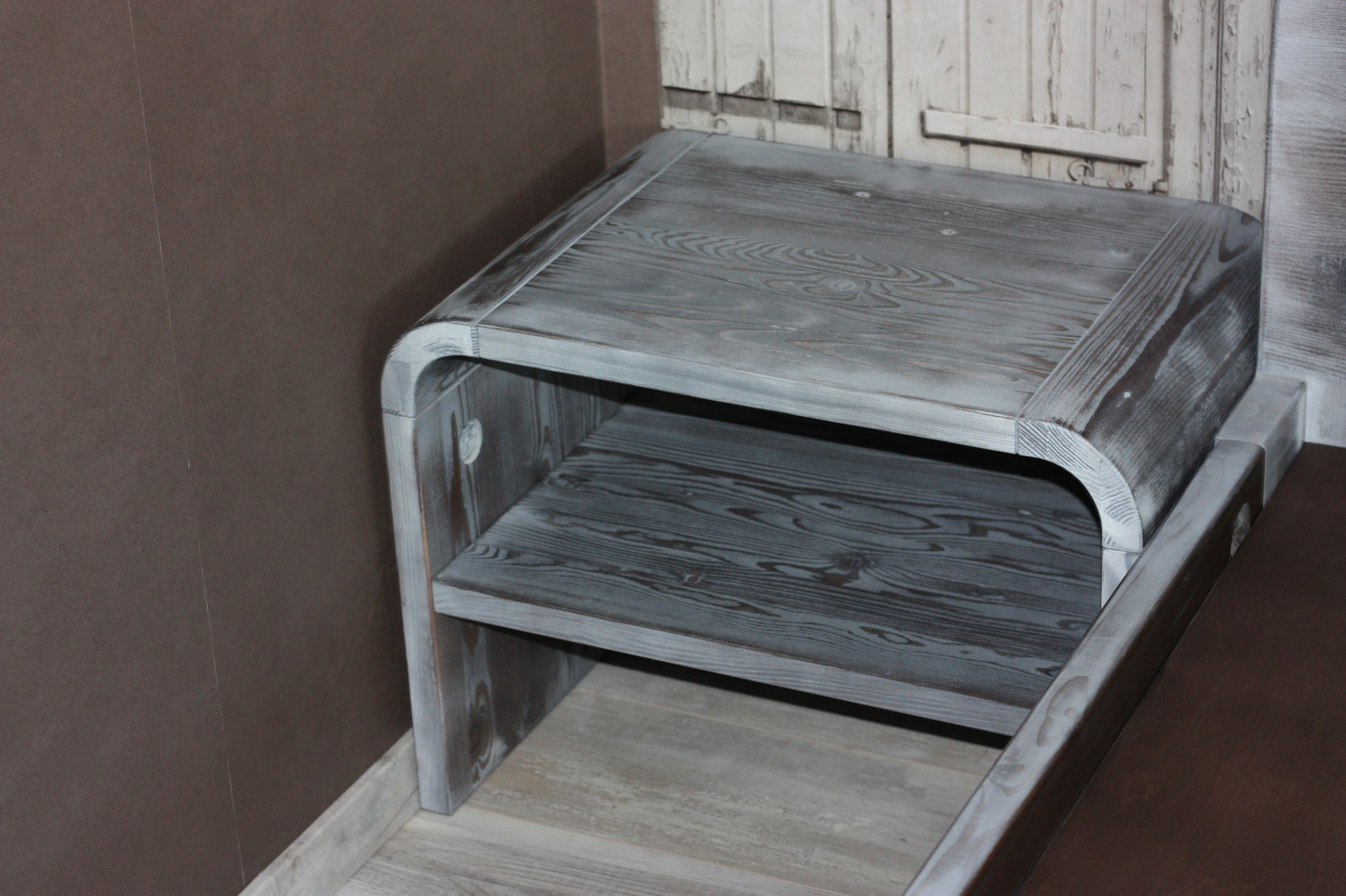 Обложка проекта: Кровать