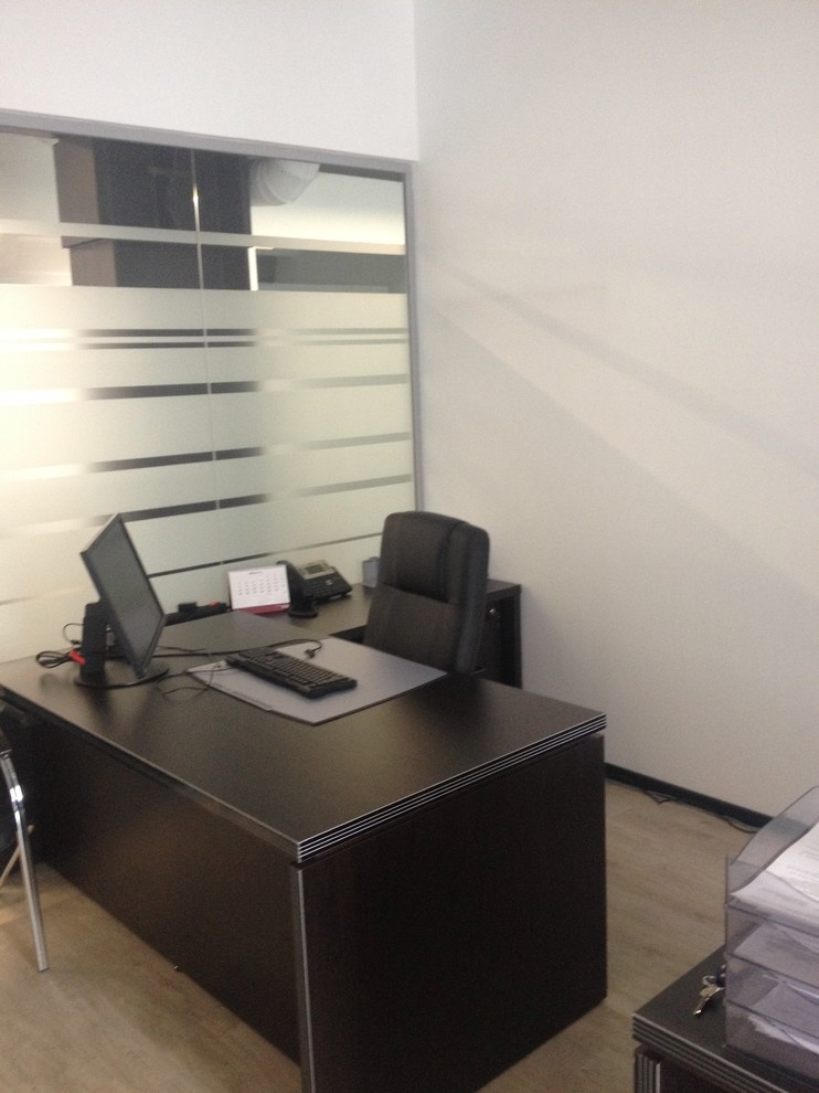 Обложка проекта: офис