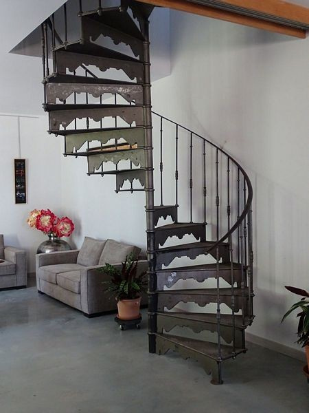Чугунные лестницы
