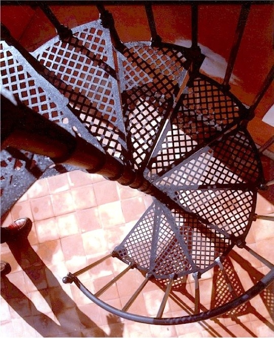 Чугунные лестницы