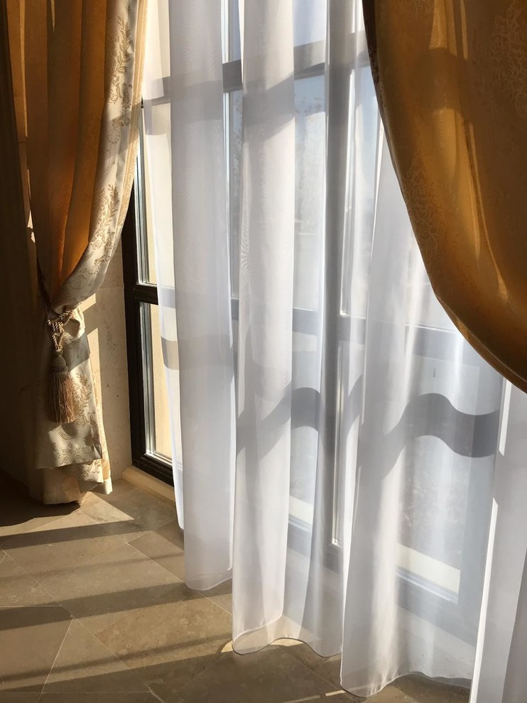 Столовая и гостиная зона