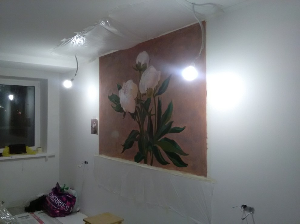 Художественная роспись стен - Пионы (в процессе)