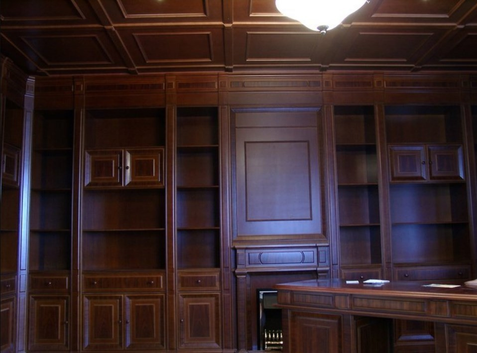 Кабинеты из массива дерева под ключ