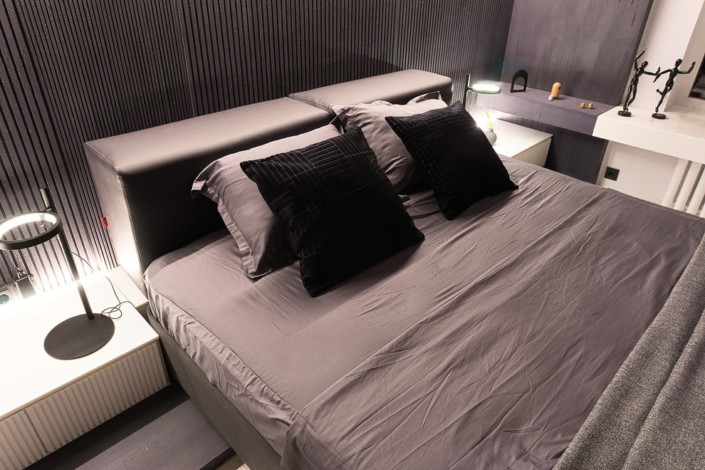 Пещера под водопадом