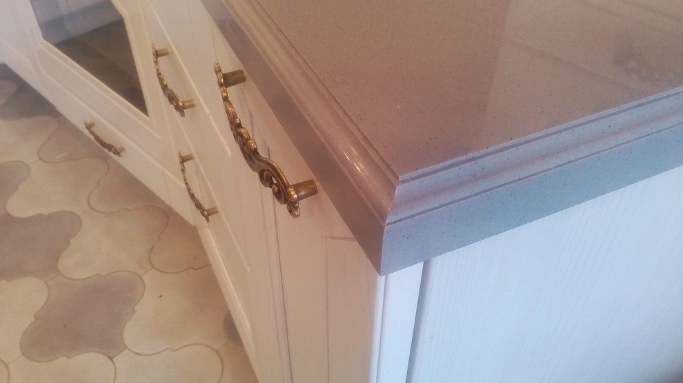 Кухня-гостиная с фасадами массив ясеня Italion Quatro