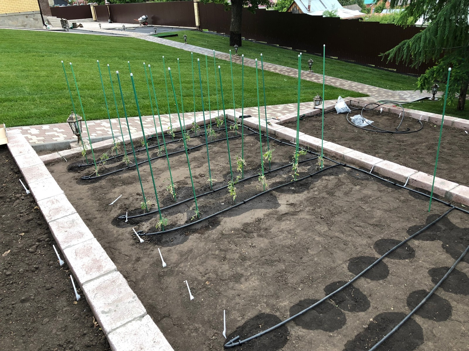 Ландшафтные работы, монтаж системы автополива с. Федоровка №2, в г. Тольятти