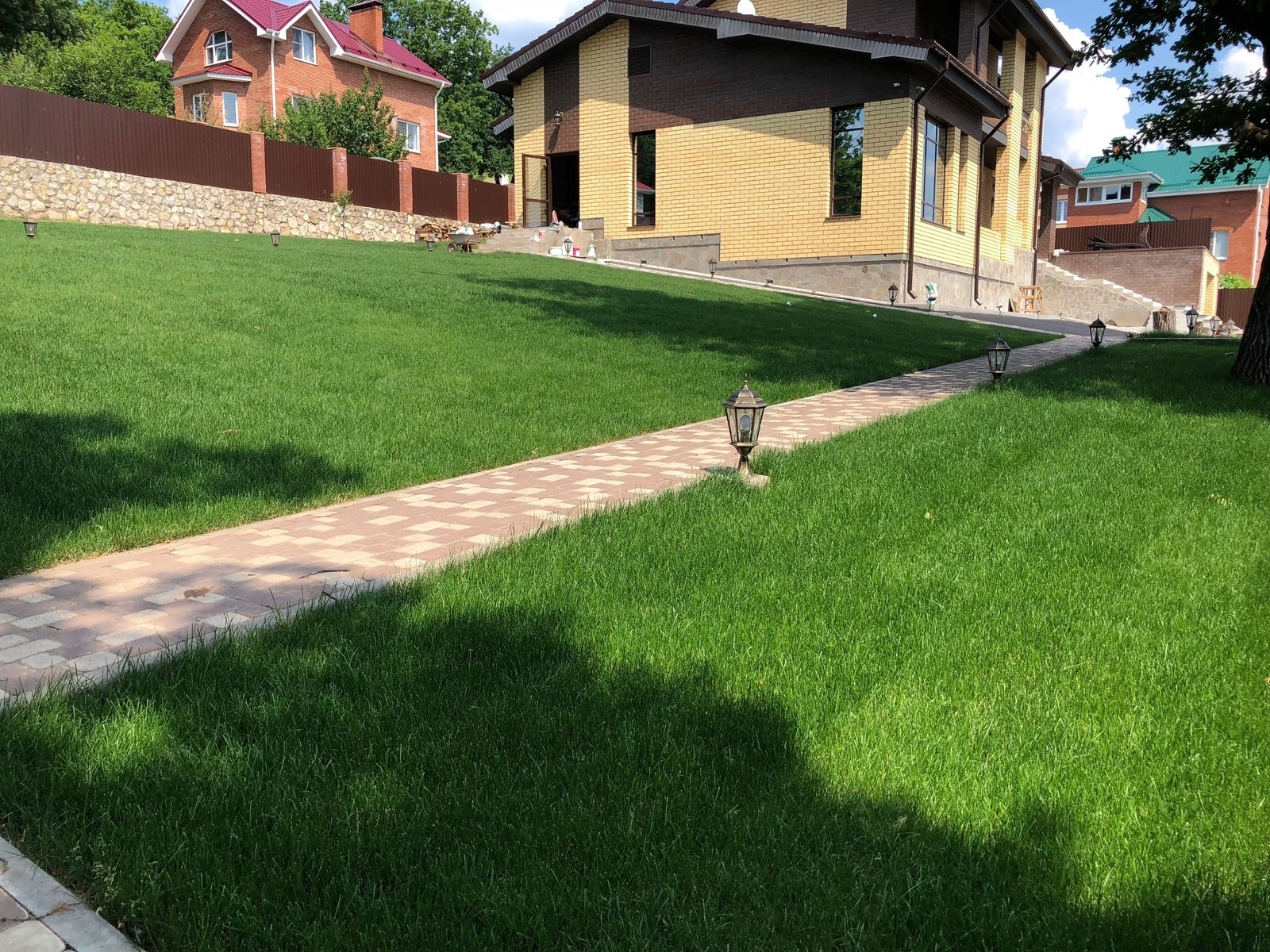 Ландшафтные работы, монтаж системы автополива с. Федоровка №2, в г. Тольятти