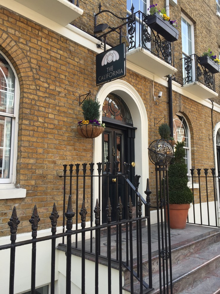 Hotel California – London