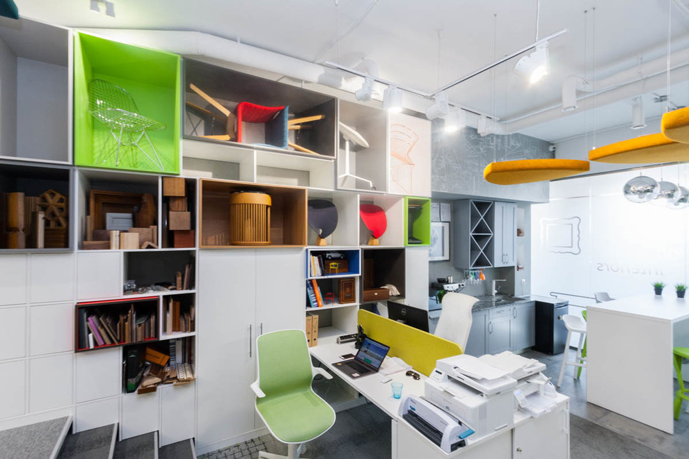 Офис нашей компании Look Wood Office Projects