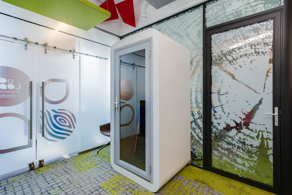 Офис нашей компании Look Wood Office Projects