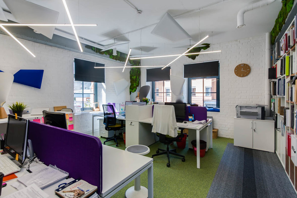 Офис нашей компании Look Wood Office Projects