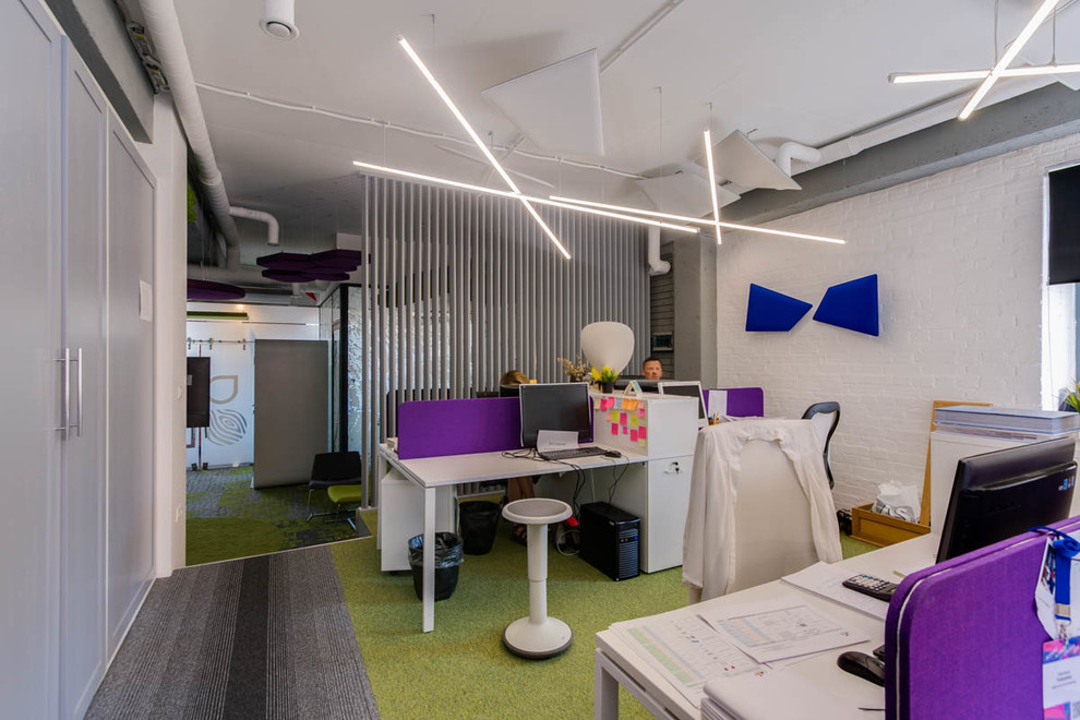 Офис нашей компании Look Wood Office Projects