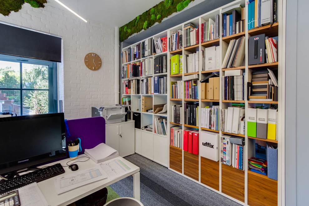 Офис нашей компании Look Wood Office Projects