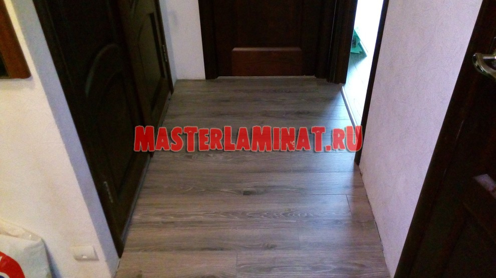 Обложка проекта: Укладка ламината в двухкомнатной квартире
