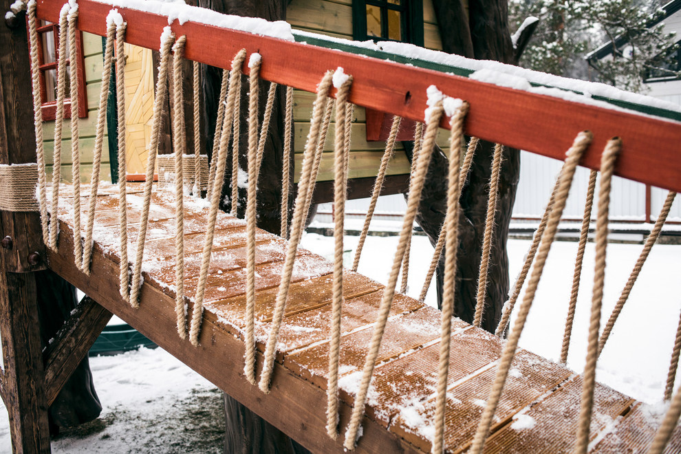 Домик на деревьях