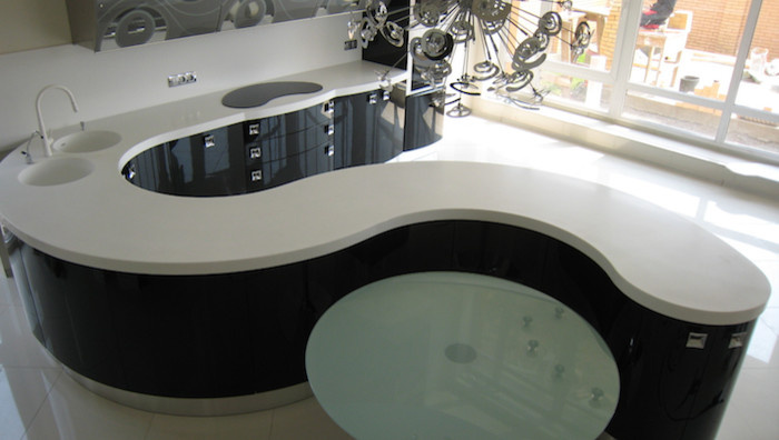 Столешница из акрилового камня