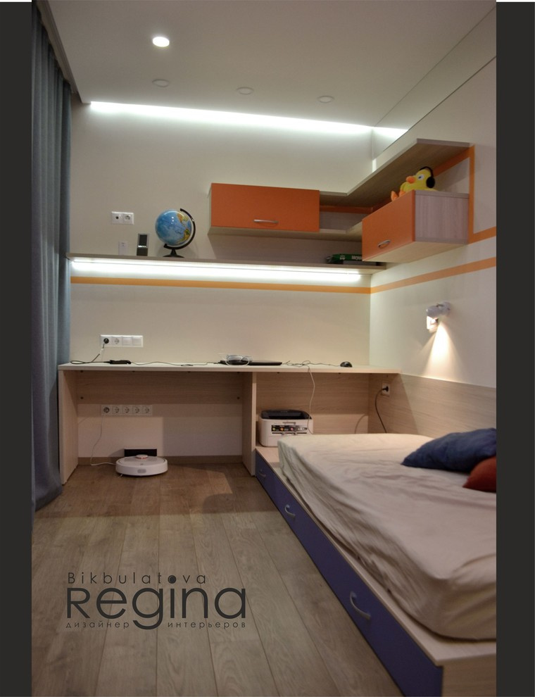 Дом с полосками для большой семьи