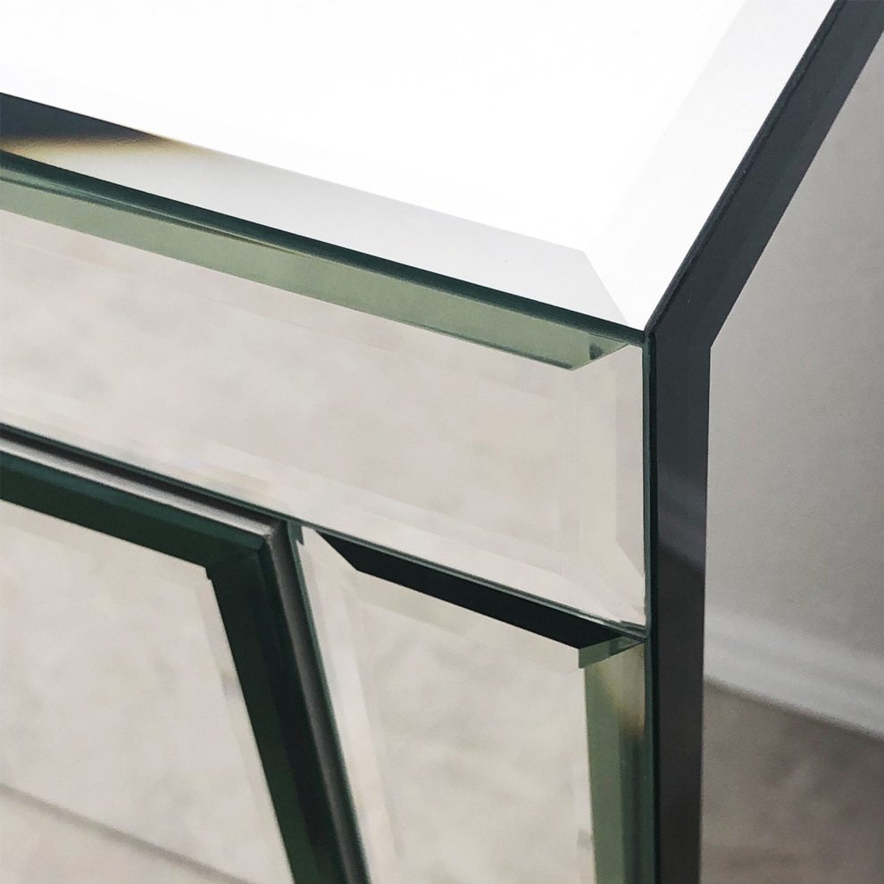 зеркальная мебель