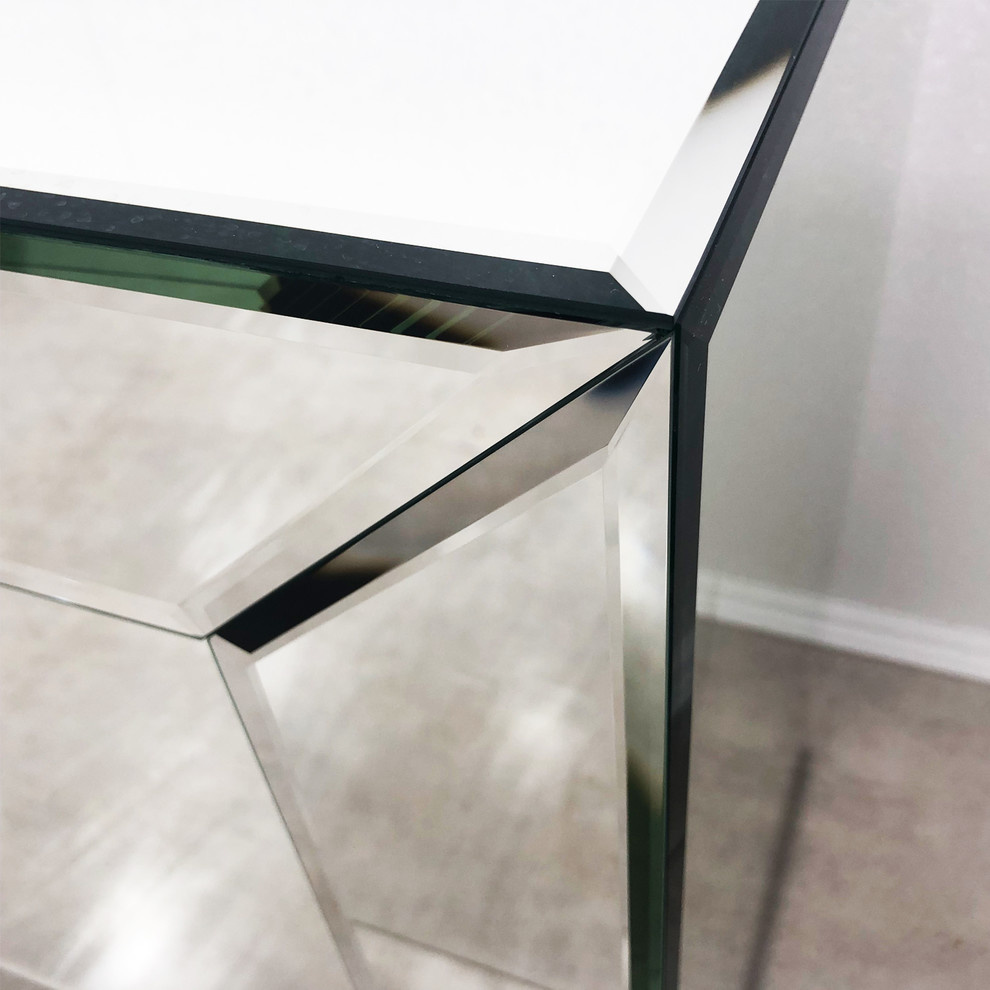 зеркальная мебель