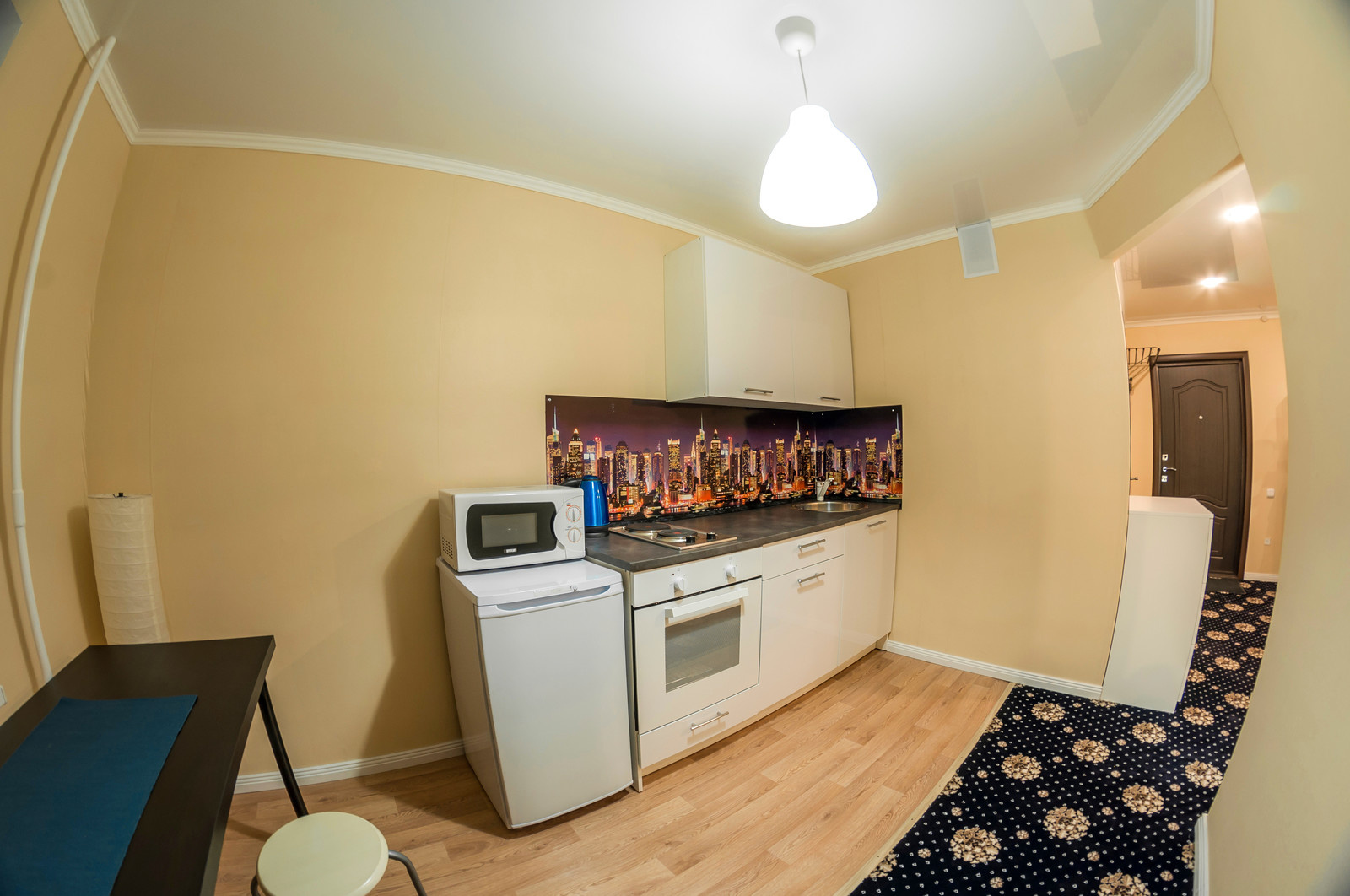 Небольшая однокомнатная квартира