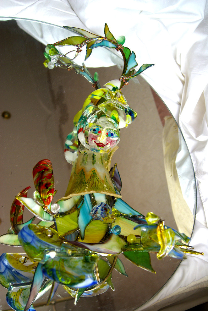 Обьемный витраж-витражные лампы в стиле тиффани.