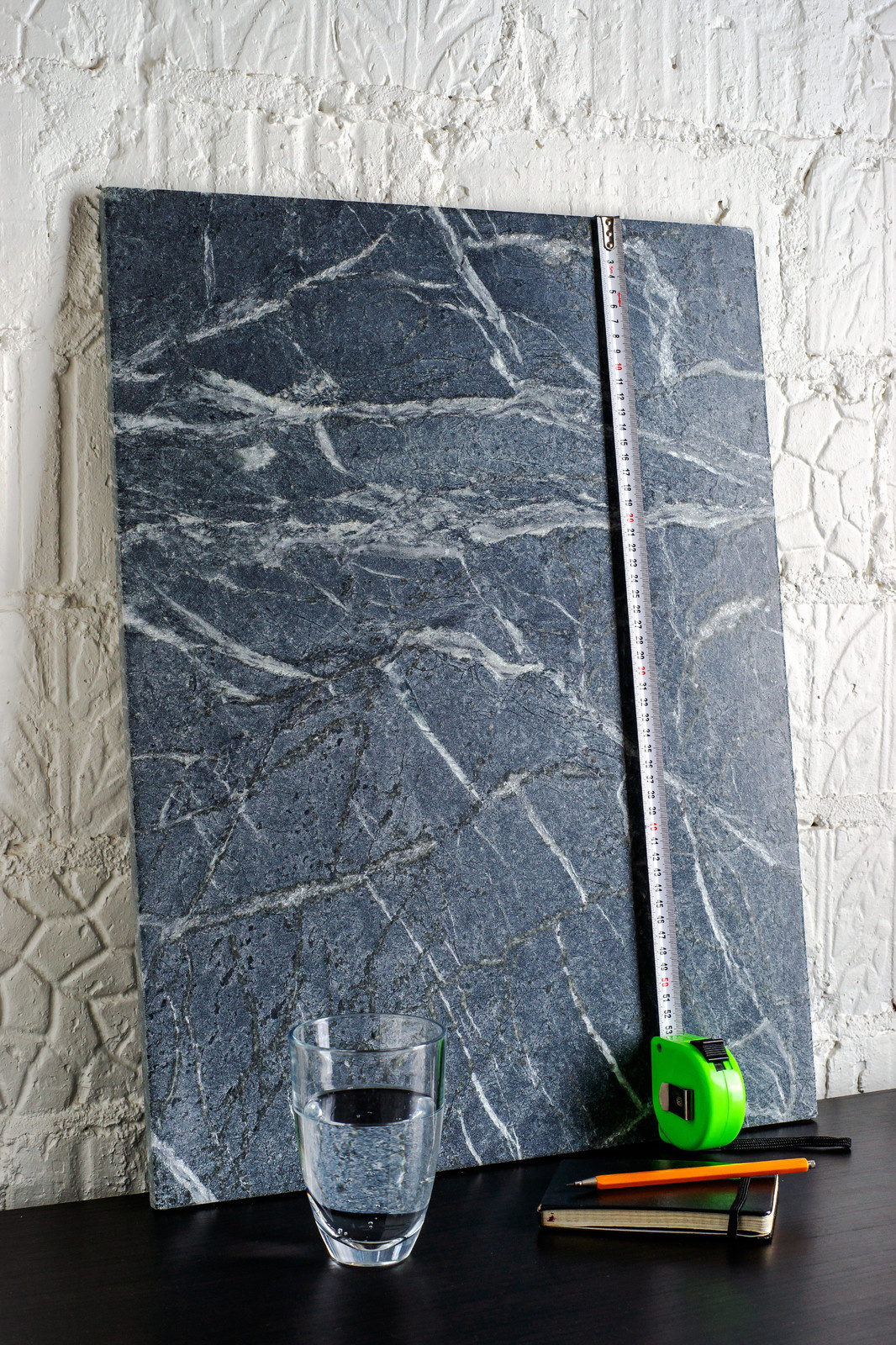 Обложка проекта: Новая плитка из талькомагнезита